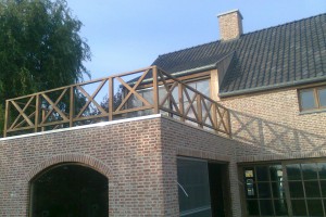 Balustrade in afromosia